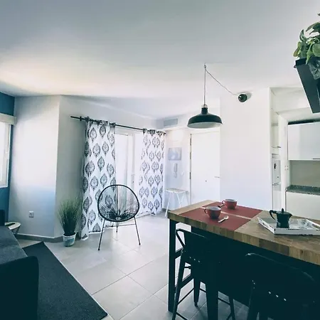 Volcano Sunset Apartment